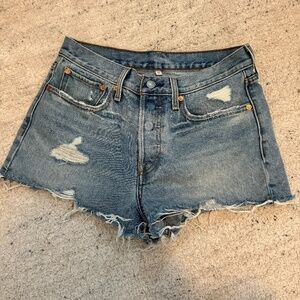 LEVI STRAUSS & CO High Rise Jean Shorts